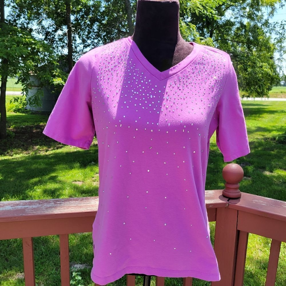 Quacker Factory Ladies Embellished Short Sleeve Tshirt,Small
